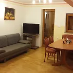 Tourist Farm Arbajter 农家乐