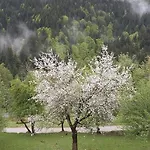 Tourist Farm Arbajter *