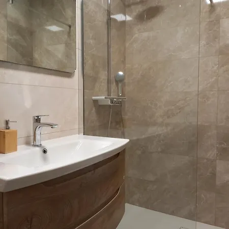 Tourist Farm Arbajter Farm stay Resnik