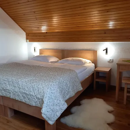 Tourist Farm Arbajter Farm stay Resnik