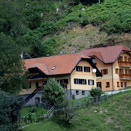 Tourist Farm Arbajter Alojamento de Turismo Rural *