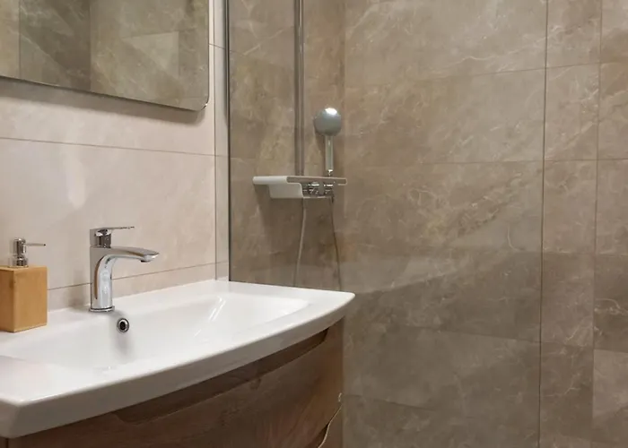 Tourist Farm Arbajter 农家乐 Resnik