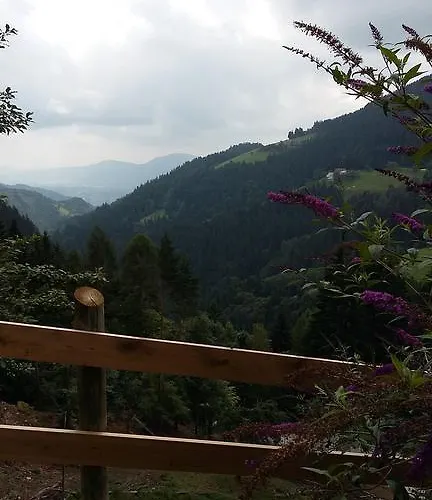 Tourist Farm Arbajter مزرعة للإقامة *